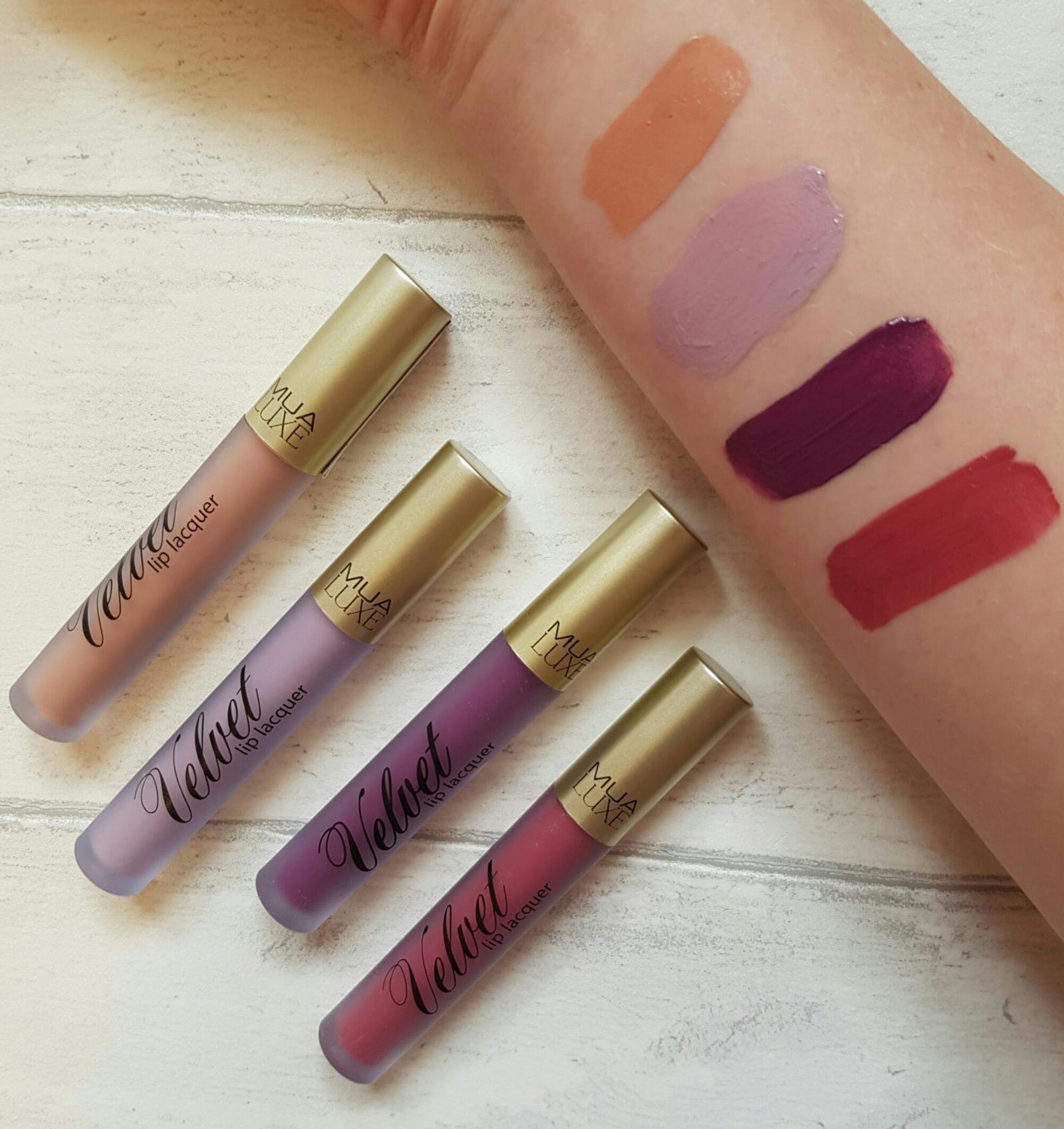 mua luxe velvet lip lacquer