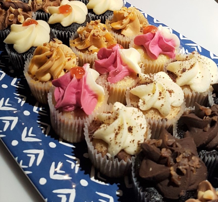 beauty-temple-cocktails-cakes