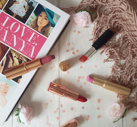 valentines-lip-picks-sophie-in-wonderland