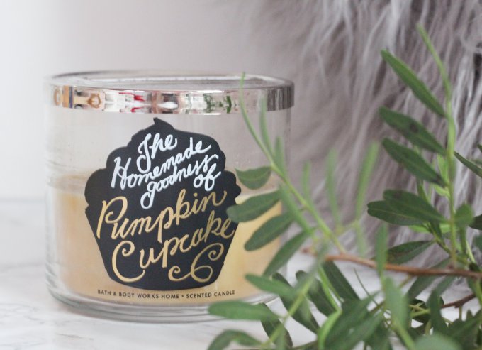 Bath and Body Works Pumpkin Cupcake 3 Wick Candle.jpeg