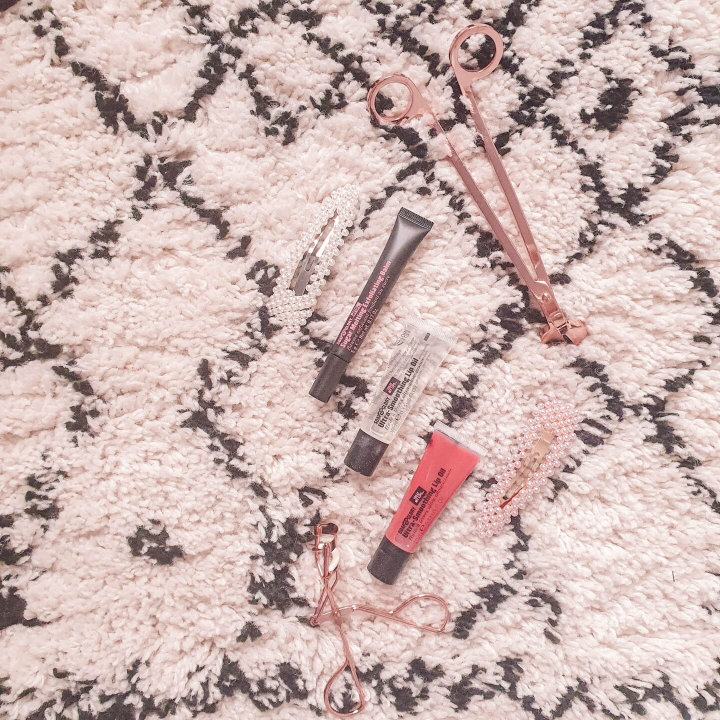 Soap and Glory Lip Oils and Lip Scrub Review